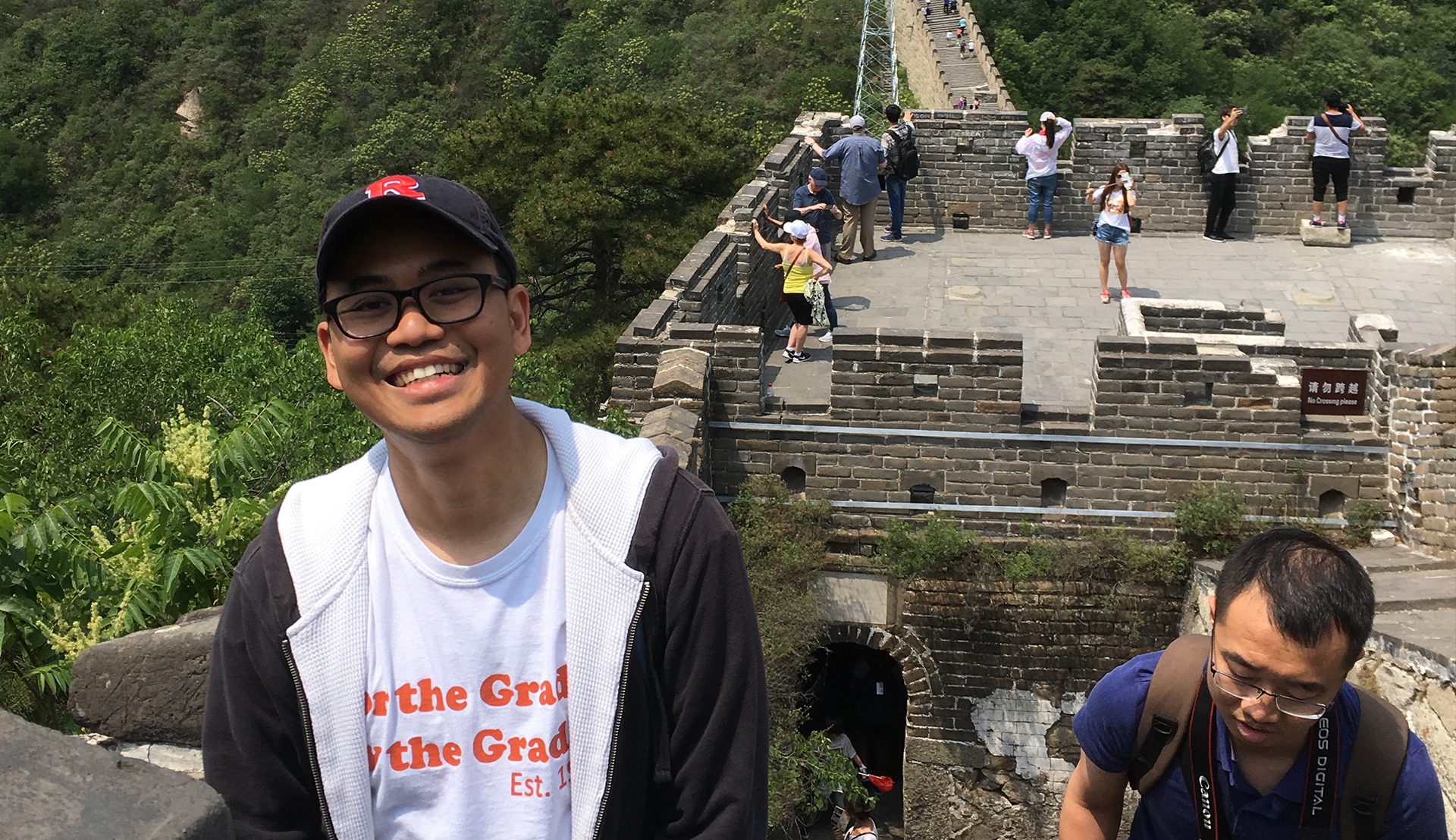 Rutgers Global - China Study Abroad Scholarship, Rangga Radityaputra poses at Great Wall