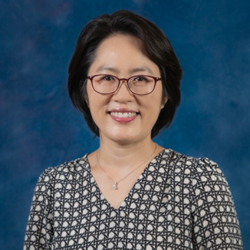 jiyeung jang headshot