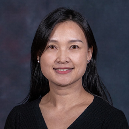 shuman amanda wen headshot