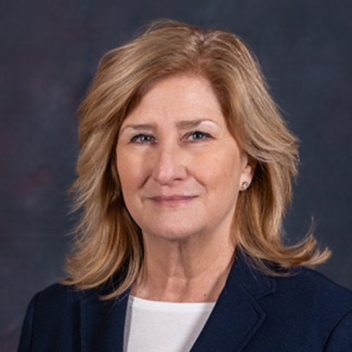 vicki downling headshot