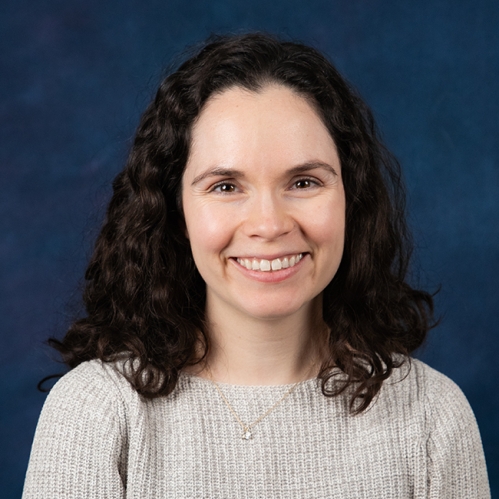 Elizabeth Schauer_Headshot