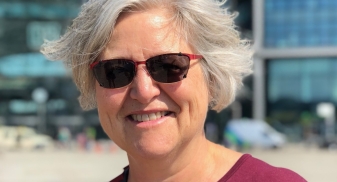 Professor Holly Nelson