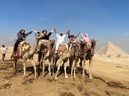 Rutgers students studying abroad in Egypt on camels