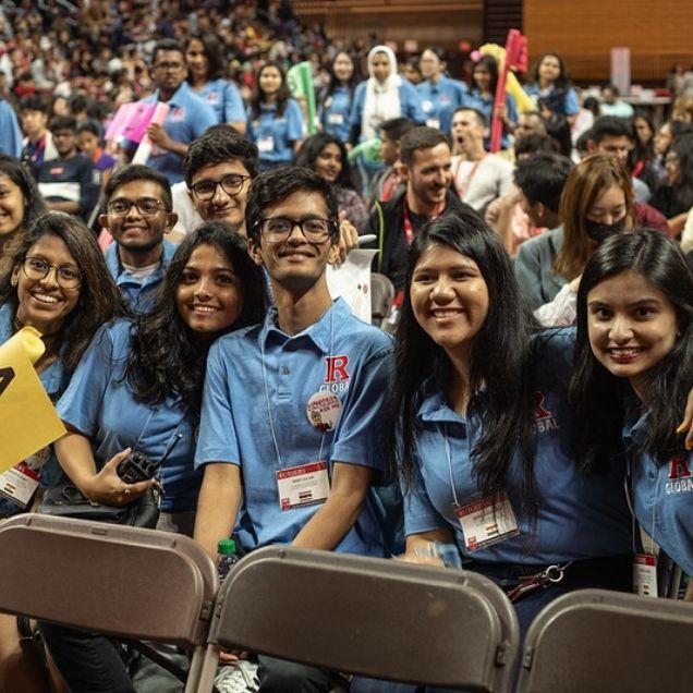 Orientation photo with Rutgers students